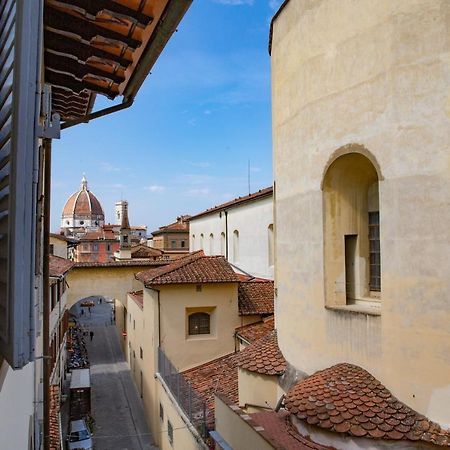 Tranquil Suite Near David Florence Exterior photo