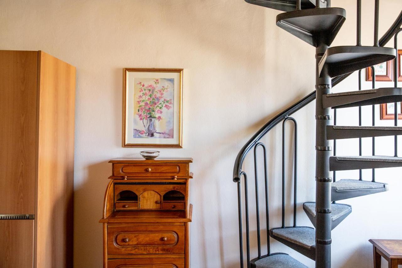 Tranquil Suite Near David Florence Exterior photo